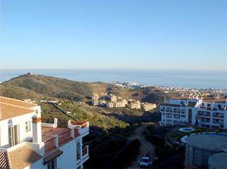 Lejligheder med Panoramaudsigt til salg i Calahonda på Costa del Sol view